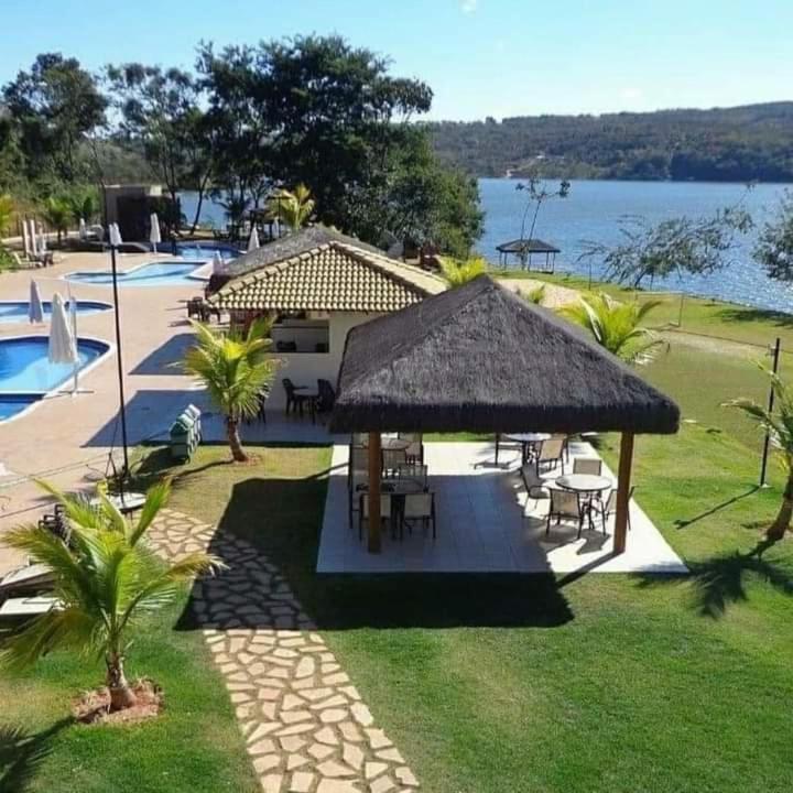 Aldeia Do Lago Caldas Novas Lindo Apt Com Cozinha Mobilia Nova Pode Levar Bebidas Na Area Das Piscinas Exterior photo